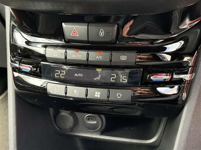 Ref No.A15405222 PEUGEOT 208 Image#18