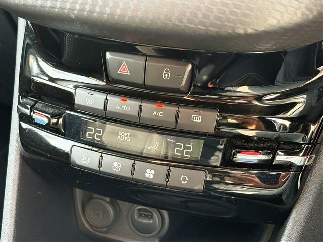 Ref No.A15405223 PEUGEOT 208 Image#17