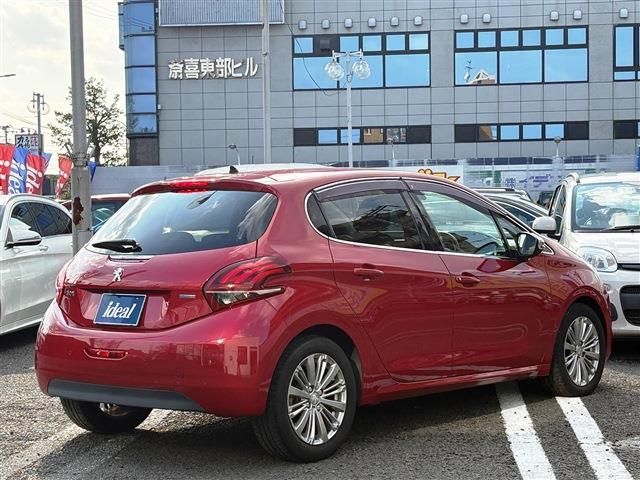 Ref No.A15405223 PEUGEOT 208 Image#4