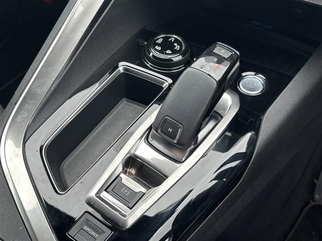 Ref No.A15405225 PEUGEOT 3008 Image#19