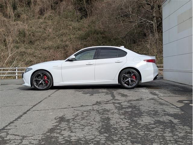 Ref No.A15410052 ALFA ROMEO GIULIA Image#8