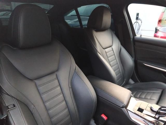 Ref No.A15410746 BMW 3 SERIES Image#11