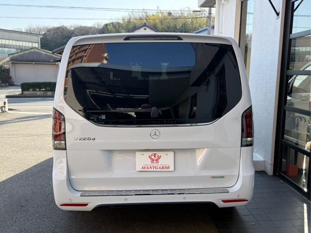 Ref No.A15410867 MERCEDES V CLASS Image#8