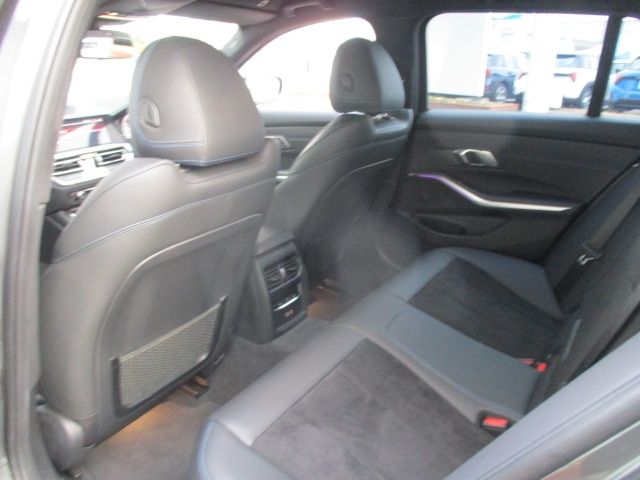 Ref No.A15424303 BMW 3 SERIES Image#19