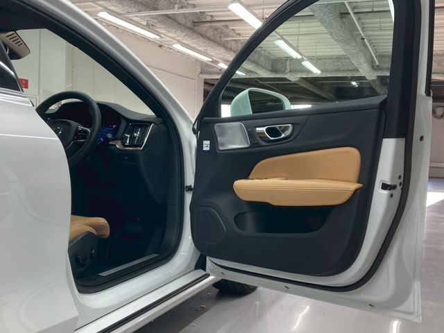 Ref No.A15424468 VOLVO V60 Image#14