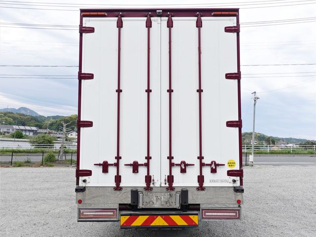 Ref No.A15431098 NISSAN DIESEL QUON Image#6