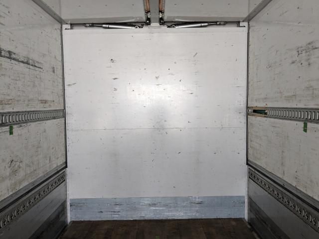 Ref No.A15431341 MITSUBISHI SUPER GREAT Image#17