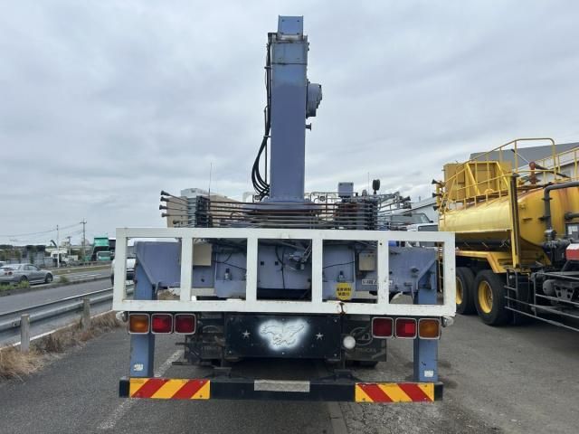 Ref No.A15431505 NISSAN DIESEL QUON Image#13
