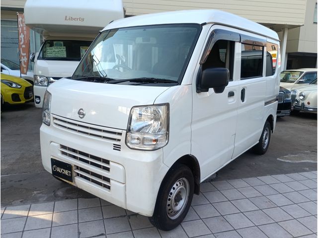 NISSAN NT100CLIPPER