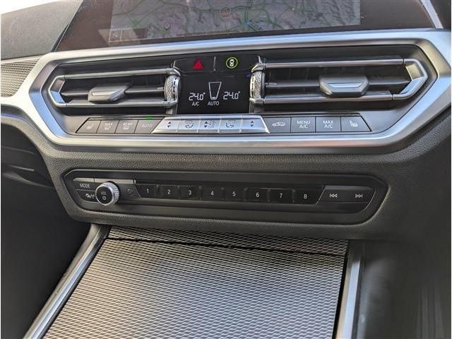 Ref No.A15436017 BMW 3 SERIES Image#14