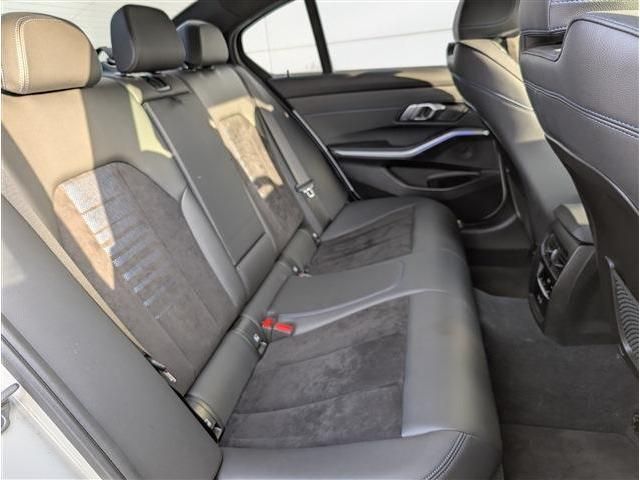 Ref No.A15436017 BMW 3 SERIES Image#16