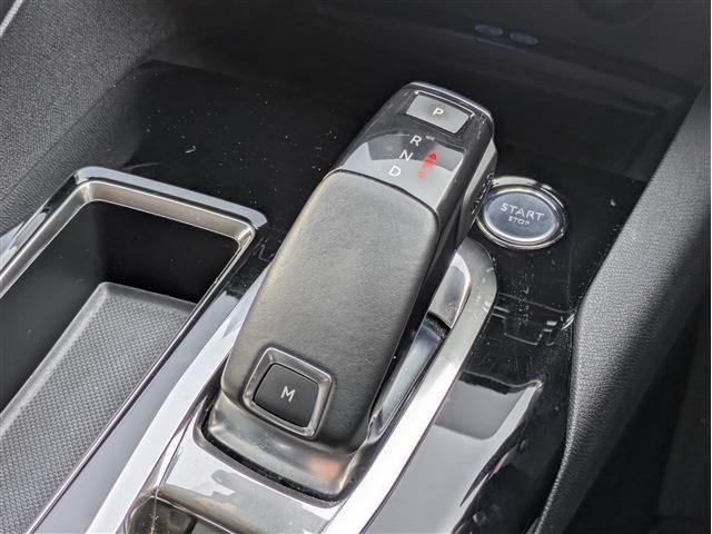 Ref No.A15436030 PEUGEOT 3008 Image#20