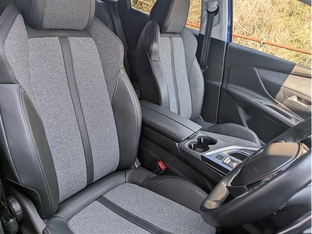 Ref No.A15436030 PEUGEOT 3008 Image#12