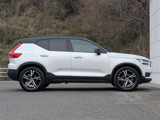 Ref No.A15436171 VOLVO XC40 Image#4