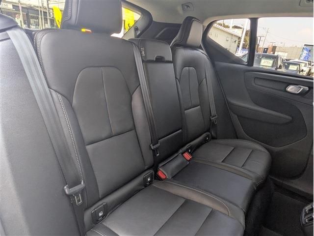 Ref No.A15440405 VOLVO XC40 Image#17