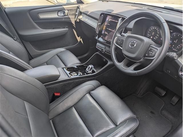 Ref No.A15440405 VOLVO XC40 Image#9