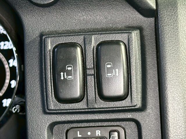 Ref No.A15447360 MITSUBISHI DELICA D5 Image#8