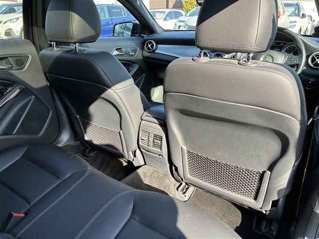 Ref No.A15452222 MERCEDES GLA CLASS Image#15