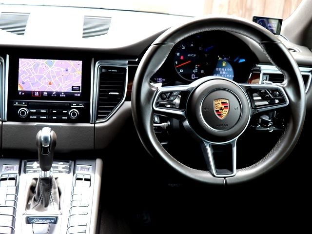 Ref No.A15474522 PORSCHE MACAN Image#15
