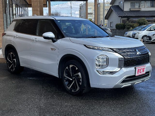 Ref No.A15474775 MITSUBISHI OUTLANDER PHEV Image#7