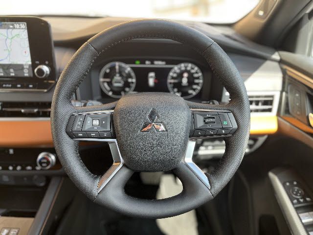 Ref No.A15474775 MITSUBISHI OUTLANDER PHEV Image#14