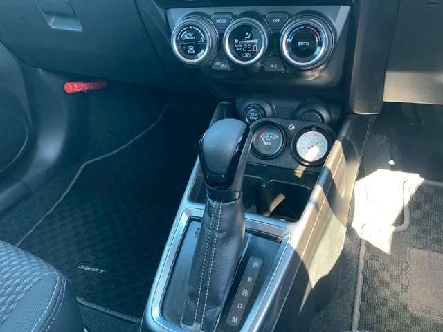 Ref No.A15482889 SUZUKI SWIFT Image#10
