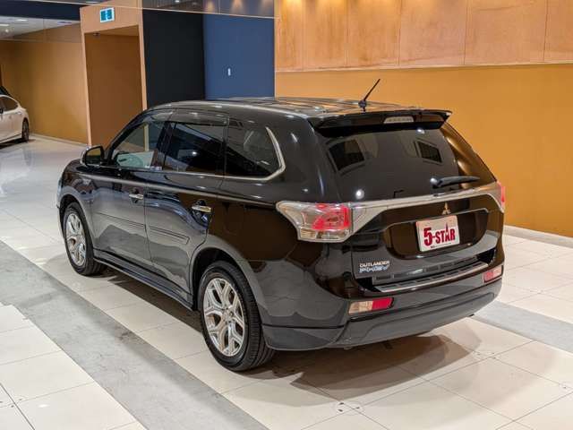 Ref No.A15484452 MITSUBISHI OUTLANDER PHEV Image#17