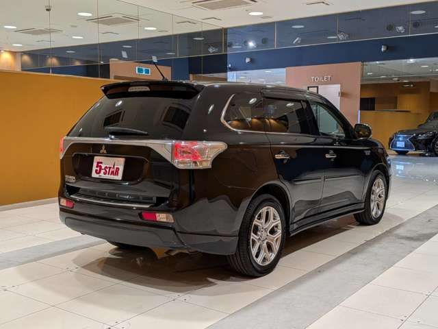 Ref No.A15484452 MITSUBISHI OUTLANDER PHEV Image#16