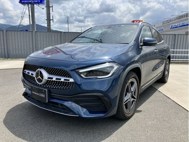 MERCEDES GLA CLASS
