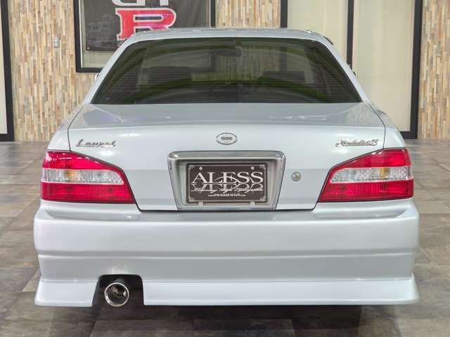Ref No.A15512943 NISSAN LAUREL Image#10