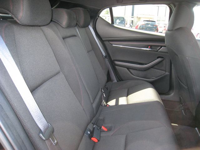Ref No.A15513648 MAZDA MAZDA3 FASTBACK Image#11