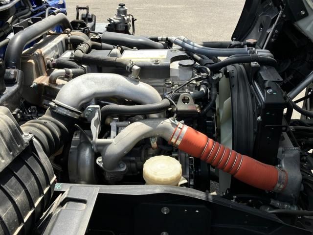 Ref No.A15513700 ISUZU FORWARD Image#18