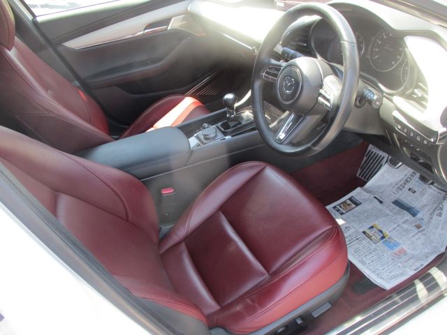 Ref No.A15520077 MAZDA MAZDA3 FASTBACK Image#6