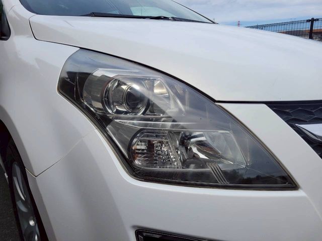 Ref No.A15532539 MAZDA MPV Image#8