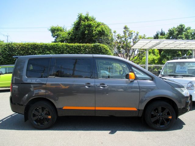 Ref No.A15542639 MITSUBISHI DELICA D5 Image#8