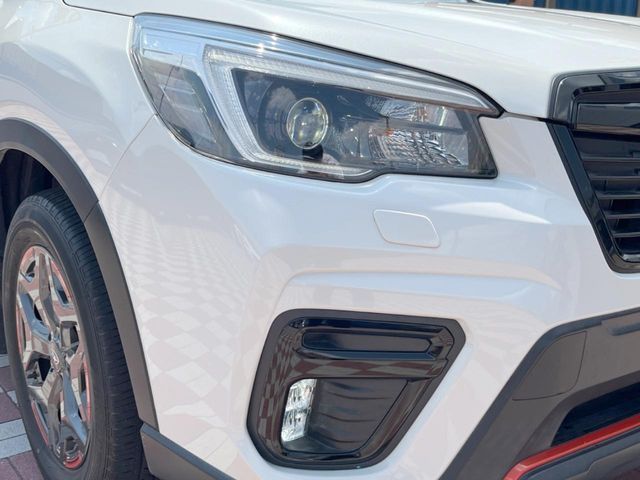 Ref No.A15542928 SUBARU FORESTER Image#12