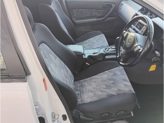 Ref No.A15543063 NISSAN SKYLINE Image#13