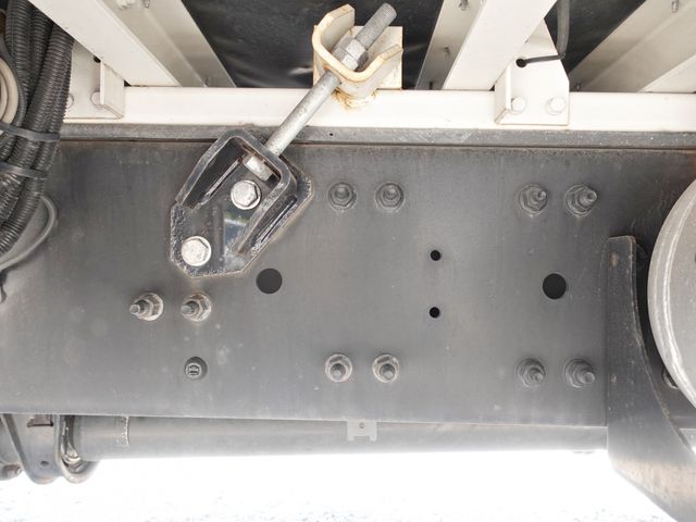 Ref No.A15543229 NISSAN DIESEL QUON Image#20