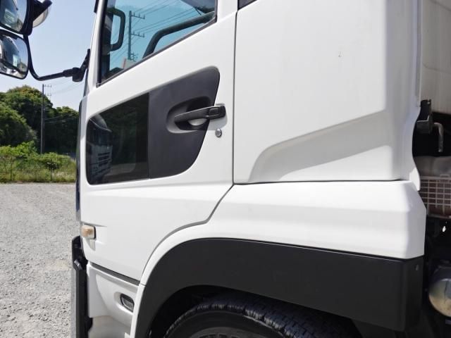 Ref No.A15551540 NISSAN DIESEL QUON Image#11