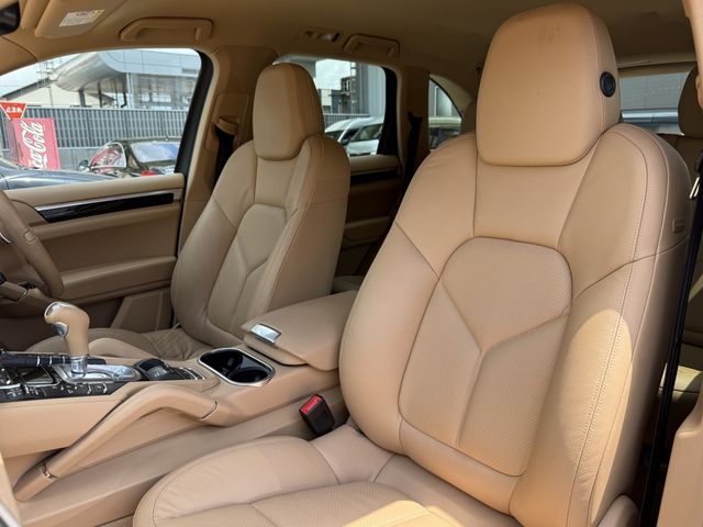 Ref No.A15565177 PORSCHE CAYENNE Image#12