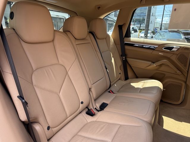 Ref No.A15565177 PORSCHE CAYENNE Image#14