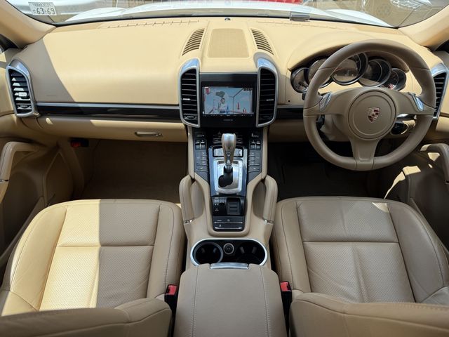 Ref No.A15565177 PORSCHE CAYENNE Image#16