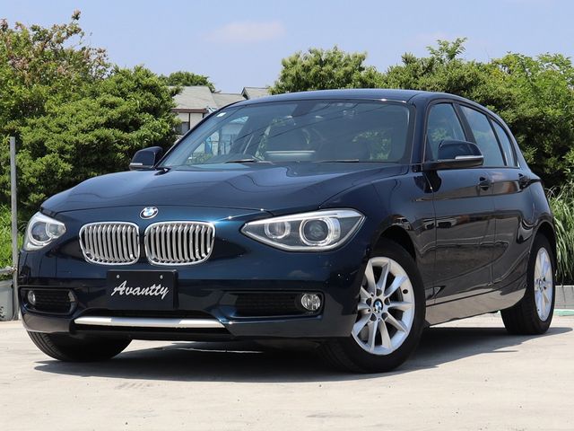 BMW 1 SERIES
