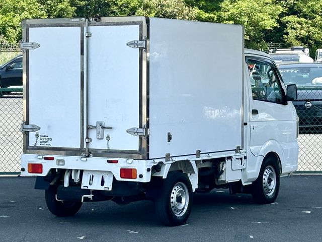 Ref No.A15565773 NISSAN NT100CLIPPER Image#3