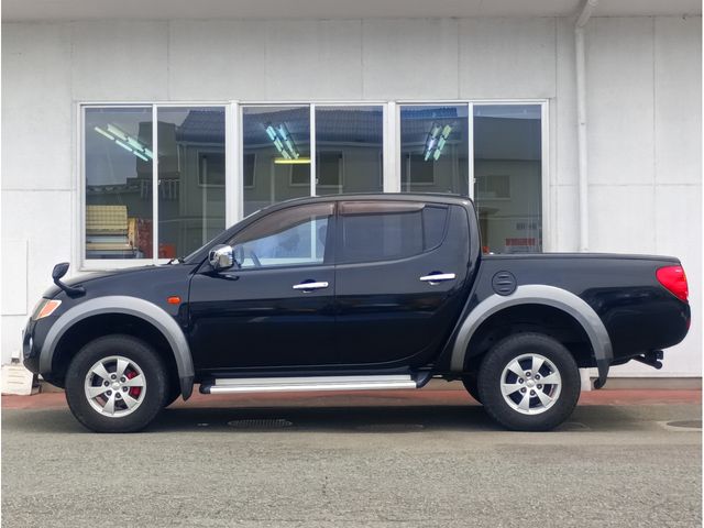 Ref No.A15571078 MITSUBISHI TRITON Image#12
