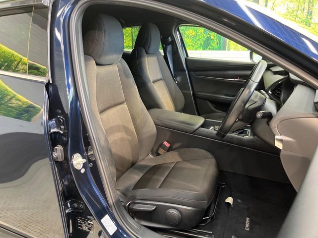 Ref No.A15571645 MAZDA MAZDA3 FASTBACK Image#8