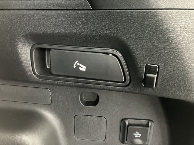 Ref No.A15576127 MITSUBISHI OUTLANDER PHEV Image#15