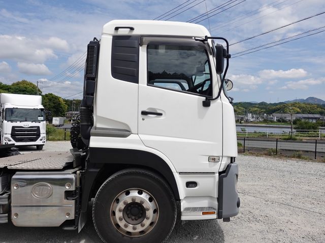 Ref No.A15576395 NISSAN DIESEL QUON Image#6