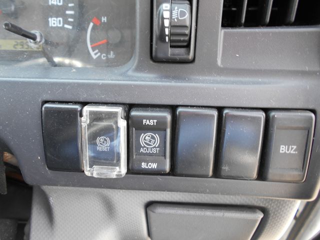 Ref No.A15576696 MAZDA TITAN Image#18