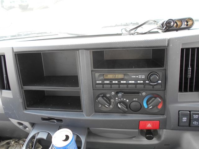 Ref No.A15576696 MAZDA TITAN Image#15